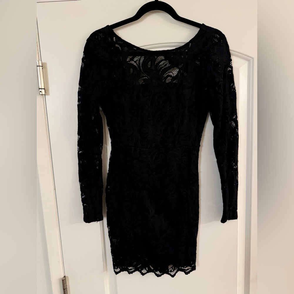 Forever 21 Lace Bodycon Dress